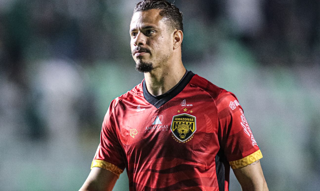Amazonas FC renova com goleiro para a temporada 2026