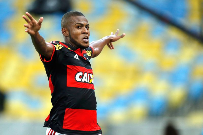 Atacante Marcelo Cirino é oficializado pelo Amazonas FC